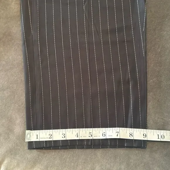 Men’s Black Pinstripe 3 Piece Suit 2 Button Closure Size 44 Jacket 40 Pants NEW
